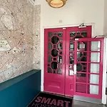 Smart Russell Square